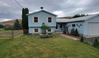 1303 4th St, Asotin, WA 99402