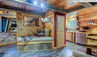 64 Creekside Dr A, Banner Elk, NC 28604