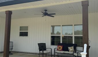 218 Robert Lee Dr, Booneville, MS 38829