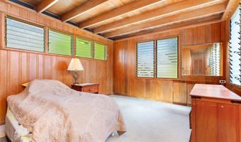 146 Kaluamoo St, Kailua, HI 96734
