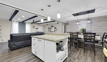 804 Red Bud Dr, Alamo, TX 78516