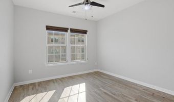 42143 PIEBALD Sq, Aldie, VA 20105