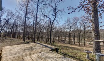 2898 N Farm Road 17, Ash Grove, MO 65604
