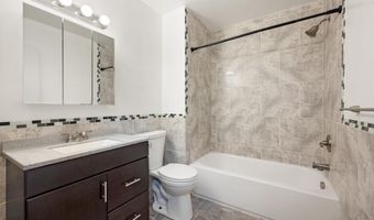 5520 WESTBARD Ave, Bethesda, MD 20816