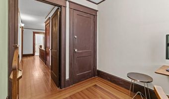 32 Thurston Ave A, Newport, RI 02840