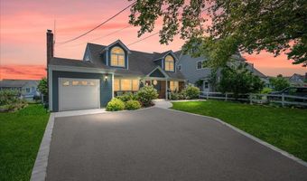 84 Lebrun Ave, Amityville, NY 11701