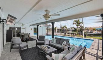 6337 COCOA Ln, Apollo Beach, FL 33572