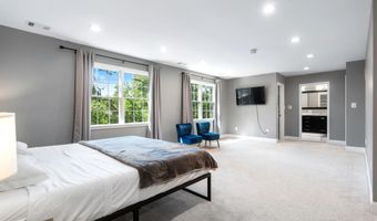 3436 HOLLY Rd, Annandale, VA 22003