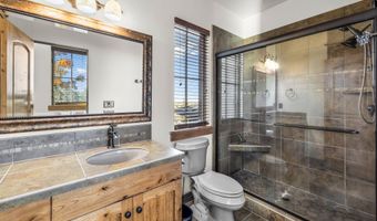 22887 Ghost Tree Ln, Bend, OR 97701