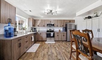 245 N Willow St, Colorado City, AZ 86021