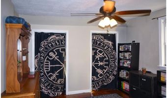 122 Leigh St, Warwick, RI 02889
