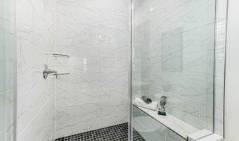 25004 FALLING BROOK Cir, Aldie, VA 20105