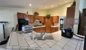 18668 Kamana Rd, Apple Valley, CA 92307