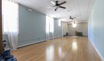 28 Spring Tree Rd, Brattleboro, VT 05301