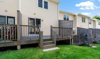 47 Morgan Ave 45, Johnston, RI 02919