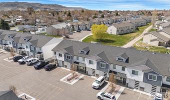 179 Park Lawn Dr 7, Chubbuck, ID 83201