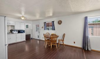 224 Margarets Ln, Bernalillo, NM 87004