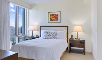 223 Saratoga Rd 2601, Honolulu, HI 96815