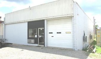131 SE Cholwell Ave, Bartlesville, OK 74006