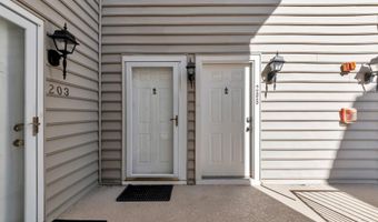 2004 PEGGY STEWART Way 204, Annapolis, MD 21401