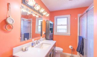 207 Donna Dr, Aurora, IN 47001