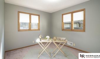 1828 William Dr, Beatrice, NE 68310
