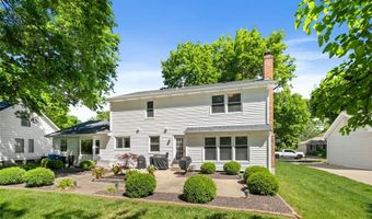 1858 Dougherty Estates Dr, Ballwin, MO 63021