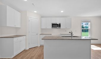 285 Buggy Top Ln, Autryville, NC 28318