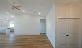 11050 W CABORCA Dr 10, Arizona City, AZ 85123