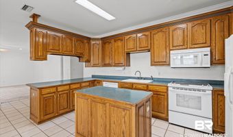 41923 Bayou Rd, Bay Minette, AL 36507