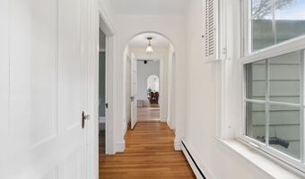 345 W Auburn Rd, Auburn, ME 04210