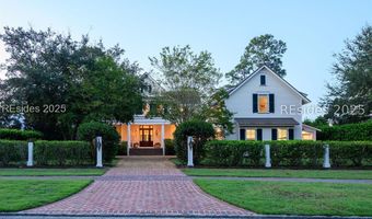 15 Hunting Lodge Rd, Bluffton, SC 29910