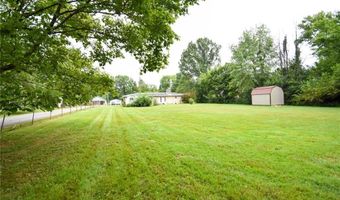139 Factory Dr, Austin, IN 47102