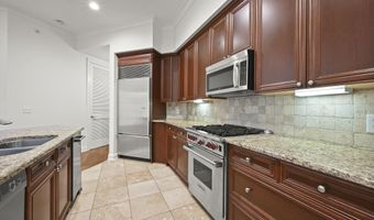 998 Stanford Ave #511, Baton Rouge, LA 70808
