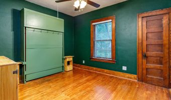 1236 Orchard Dr, Ames, IA 50010