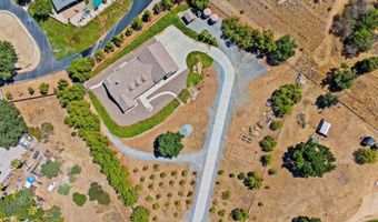 19553 Hidden Glen Rd, Alpine, CA 91901