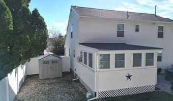 1008 Anchor Ave, Beachwood, NJ 08722