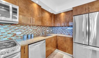 20515 E Country Club Dr 2048, Aventura, FL 33180