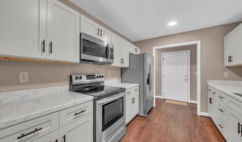 12480 Beech Fork Ln, Athens, AL 35611