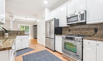 1057 GRAND OAK Way, Rockville, MD 20852