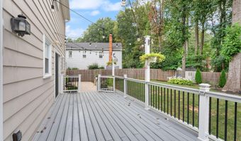 8470 NICOLE Ct, Annandale, VA 22003