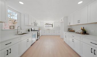 3825 Welland Ave, Los Angeles, CA 90008