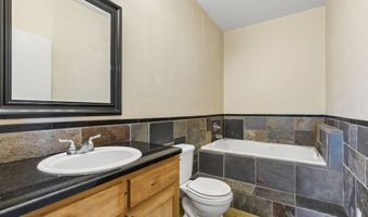 1087 County Road 2395, Alvord, TX 76225