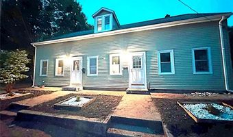 30 Harris St, Coventry, RI 02816