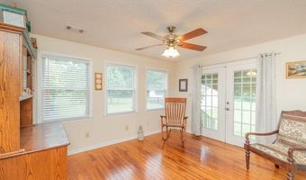 33 Laurel St, Barnwell, SC 29812