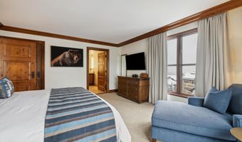 100 E Thomas Pl 3054, Week 7, Beaver Creek, CO 81620