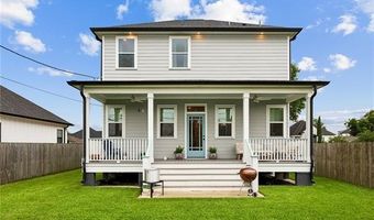 1236 PERRIN Dr, Arabi, LA 70032