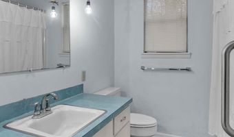 249 Auburn Dr, Alexander City, AL 35010