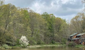6598 Jeff Ln, Athens, OH 45701