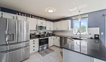 2914 SW Glenbrooke Blvd, Ankeny, IA 50023